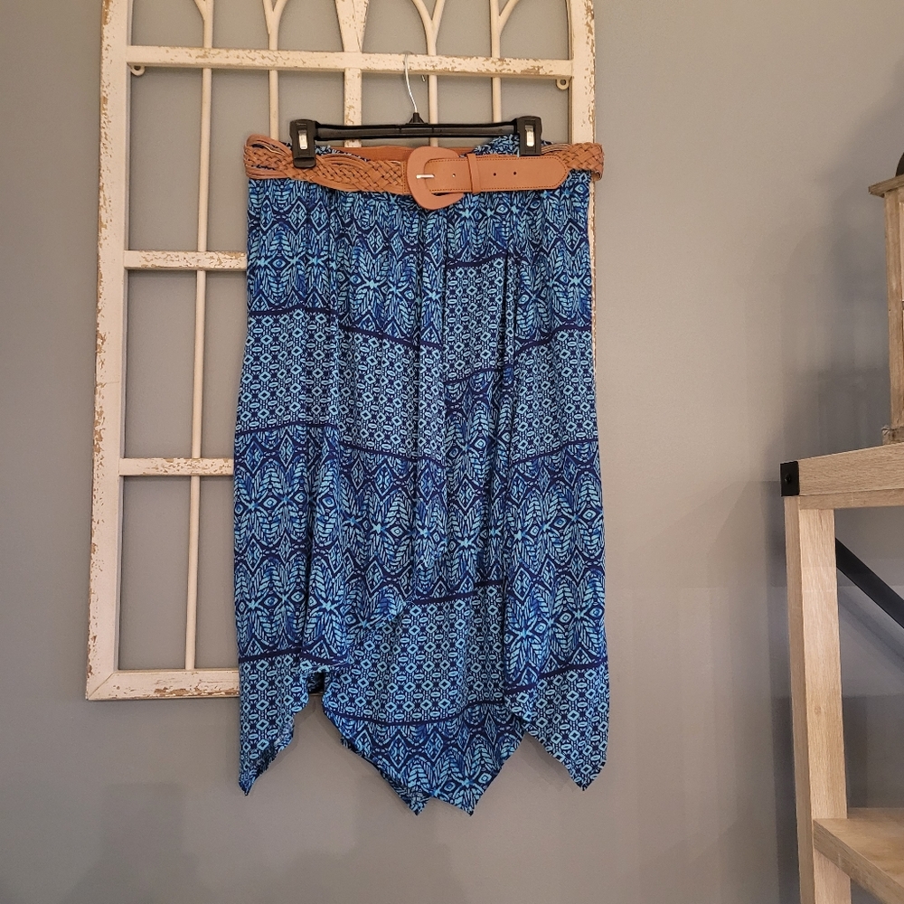 Women's XL Blue Faded Glory skirt